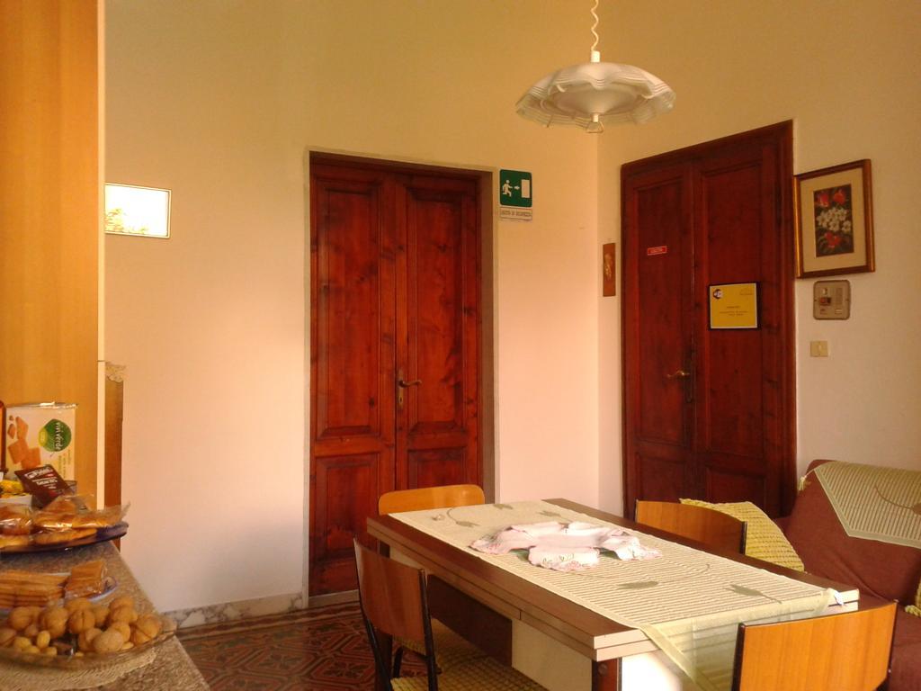Eco B&B I Due Oleandri Marina Di Carrara Zewnętrze zdjęcie